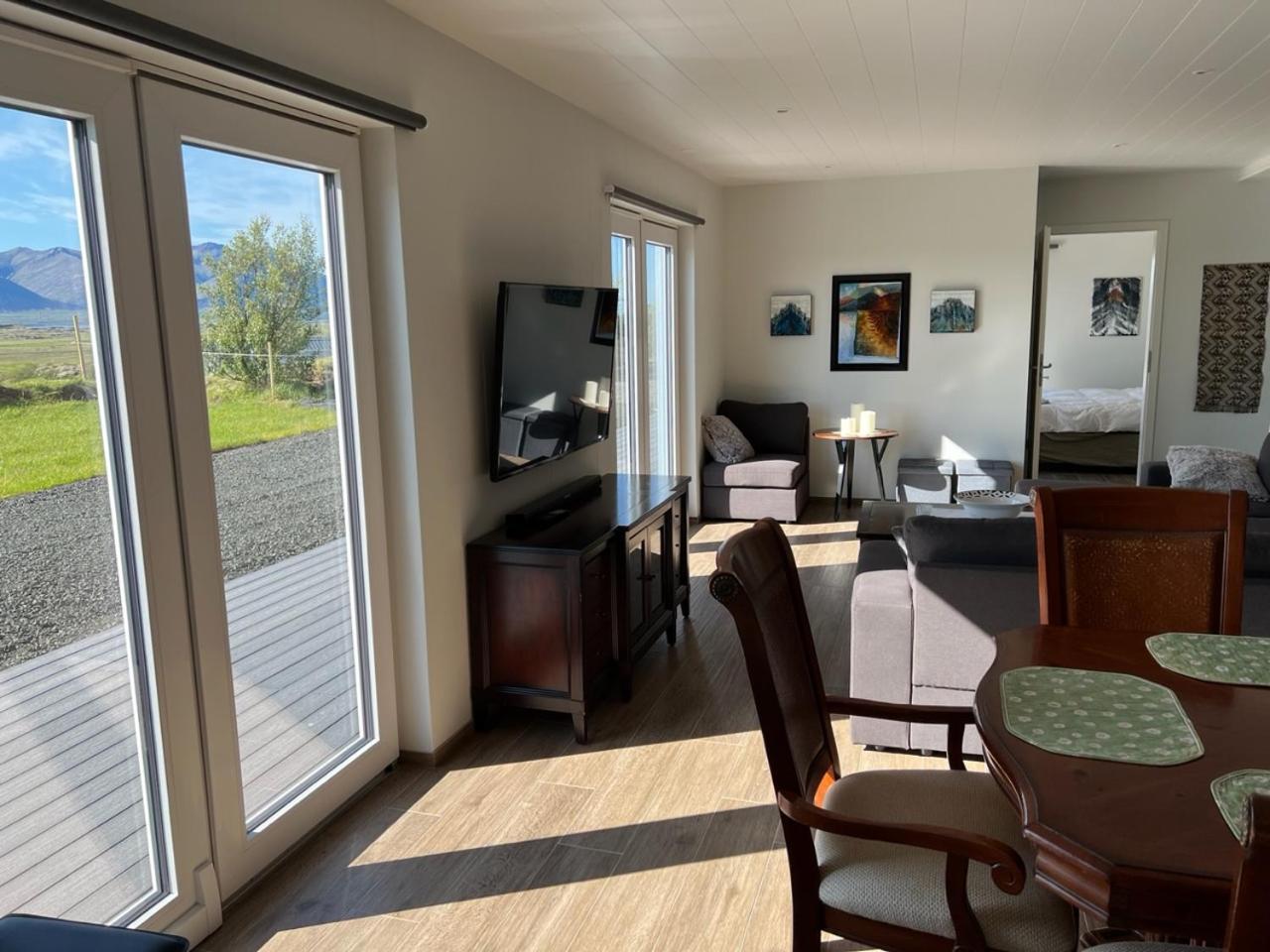Laekjarkot Rooms And Cottages With Kitchen Borgarnes Exteriör bild