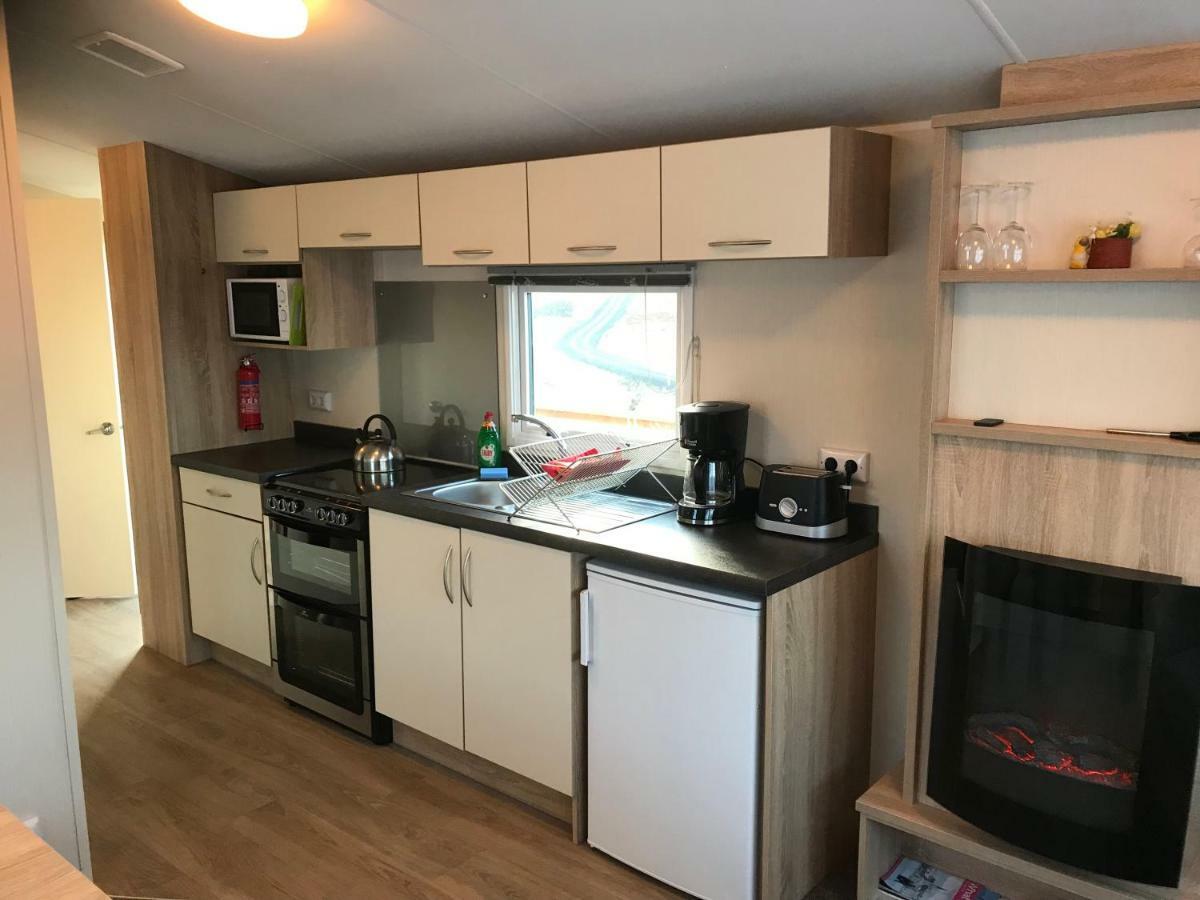 Laekjarkot Rooms And Cottages With Kitchen Borgarnes Exteriör bild