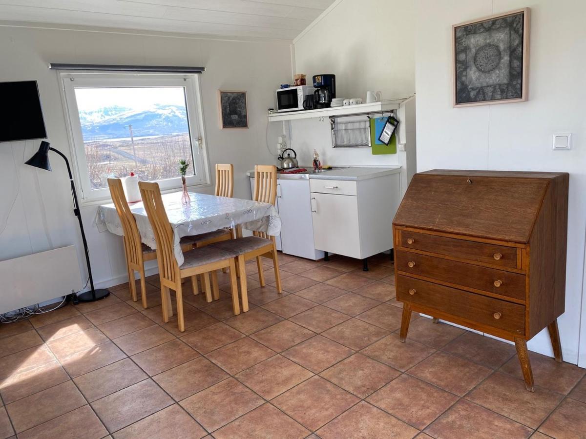 Laekjarkot Rooms And Cottages With Kitchen Borgarnes Exteriör bild